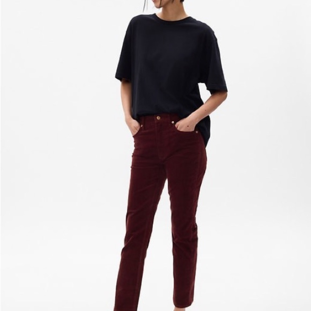 Gap vintage slim purple maroon corduroy size 32/14R. New with tags.